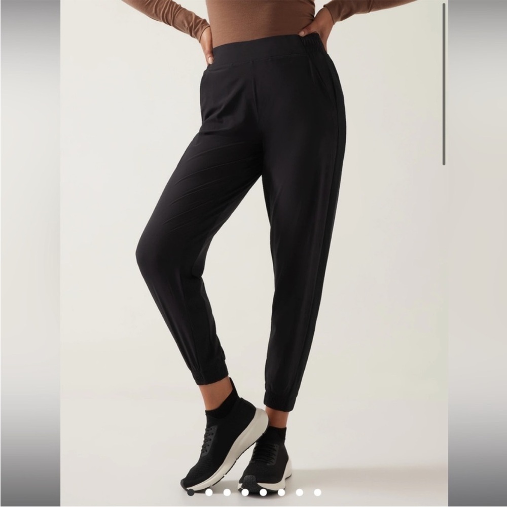Athleta Brooklyn Jogger Black